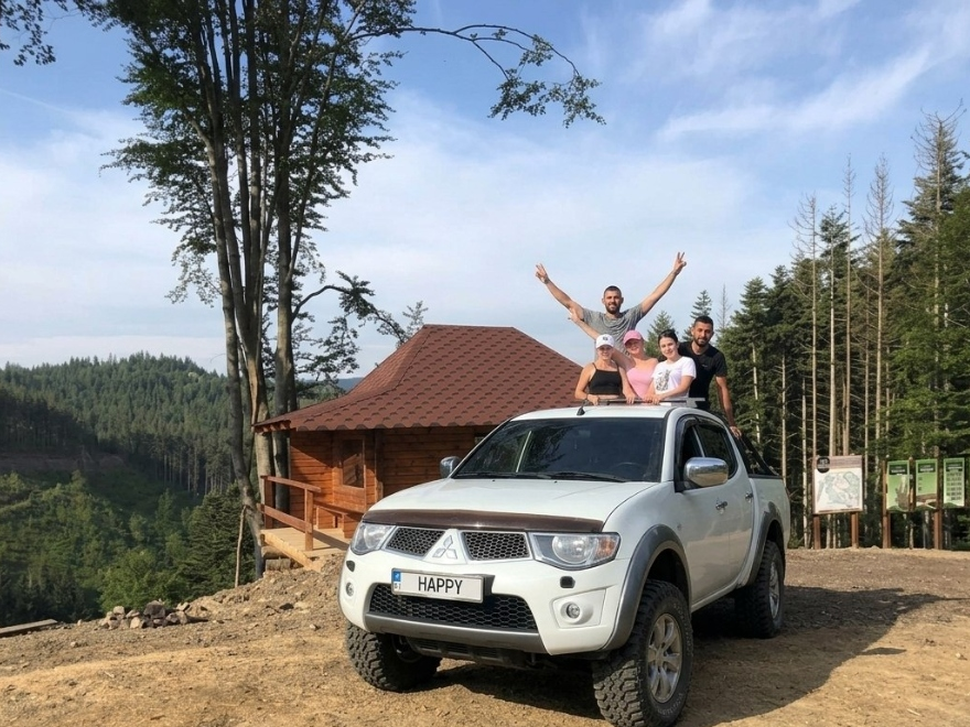 Пікап Mitsubishi L200